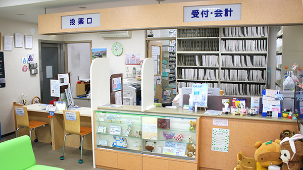 みらくる薬局　中の島店の受付/カウンター
