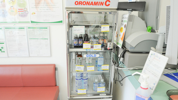 中央調剤薬局の飲食物