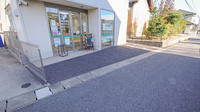 ハロー薬局　西尾店の駐輪場