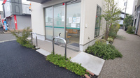 ハロー薬局　則武店の入口