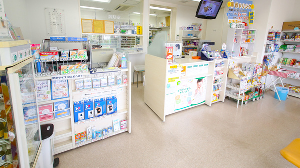 ハロー薬局　海津店の受付/カウンター