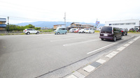ハロー薬局　海津店の駐車場