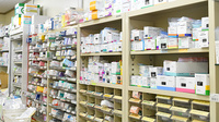 有限会社白数薬局京都店の化粧品