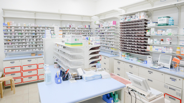 スギ薬局　長良東店の調剤室