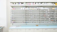 スギ薬局　宝殿店の薬棚
