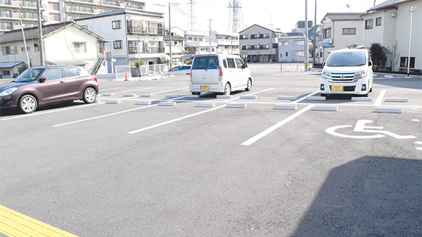 エール薬局　日赤店の駐車場