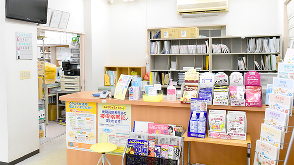 エール薬局　口細山店の受付/カウンター