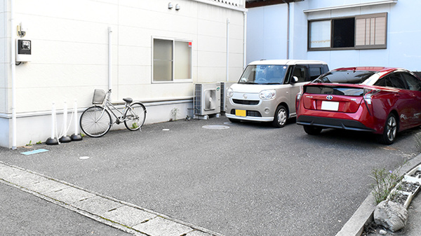 あかね薬局　須崎店の駐車場