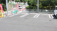 ドラッグセイムス横浜下田薬局の駐車場