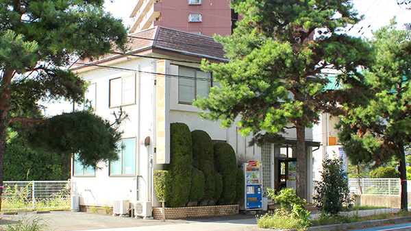つくし薬局　下の橋店の外観