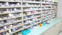 つくし薬局　遠野店の薬棚