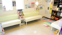 つくし薬局　川崎店の待合スペース