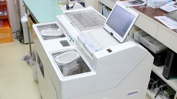 つくし薬局　川崎店の調剤器具