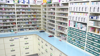 つくし薬局　千厩店の薬棚