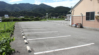 つくし薬局　猪川店の駐車場