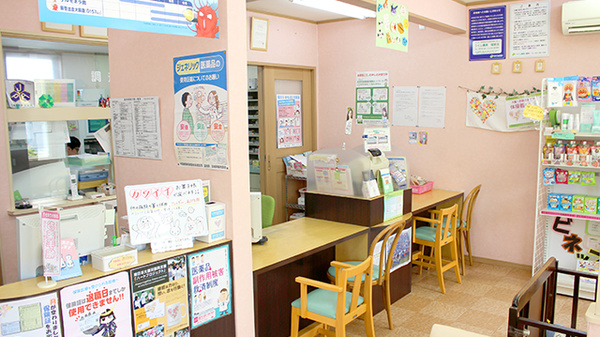 つくし薬局　福室店の受付/カウンター