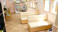 つくし薬局　福室店の待合スペース