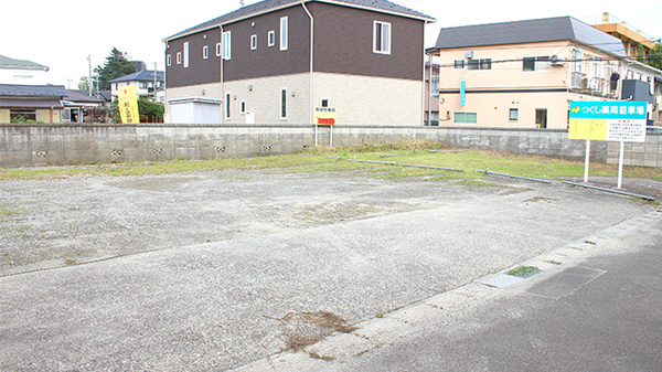 つくし薬局　福室店の駐車場
