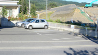 ひょっこり薬局の駐車場