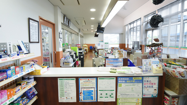 そうごう薬局 ささやま医療センター前店の受付/カウンター