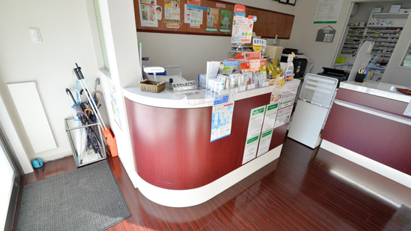 そうごう薬局 宝塚小浜店の受付/カウンター