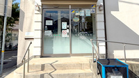 そうごう薬局 宝塚小浜店の入口