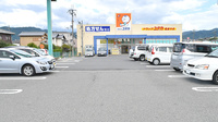 ユタカ薬局亀岡中央の駐車場