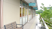 オレンジ薬局　鑓水店の外観