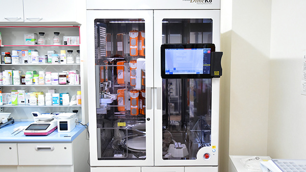 あおぞら薬局　問屋町店の調剤器具