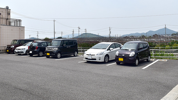 みずたけ薬局の駐車場
