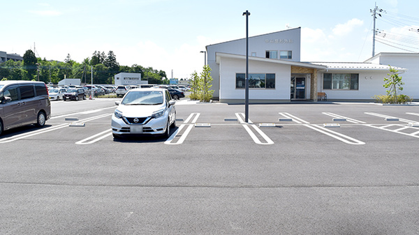 さつき薬局大成店の駐車場