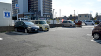 鈴木薬局　岩槻店の駐車場
