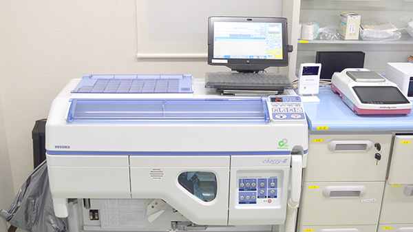 日生薬局　柳沢店の調剤器具