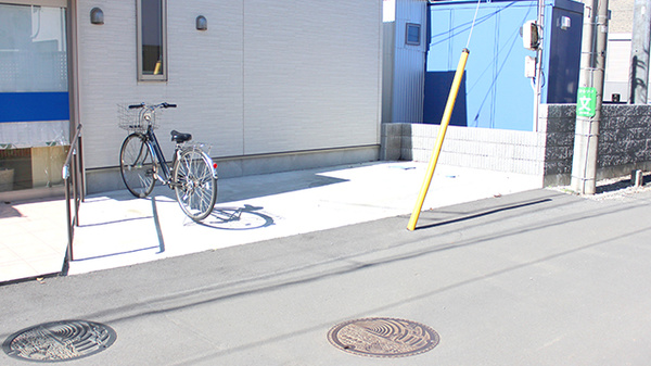 シーエス薬局松林店の駐輪場
