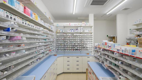 スギ薬局　竹鼻店の調剤室