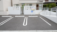 こぐま薬局の駐車場