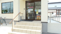 らら薬局加古川北在家店の入口
