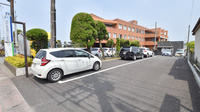 こすもす薬局御船店の駐車場