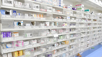 スギ薬局　町田旭町店の薬棚