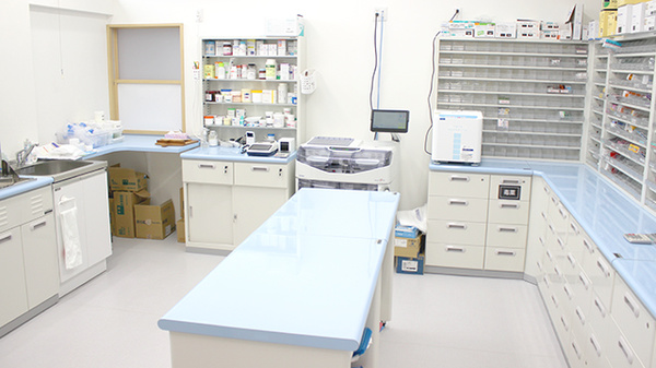 中央調剤薬局　篠田支店の調剤室