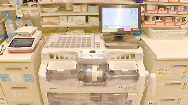 みずいろ薬局の調剤器具