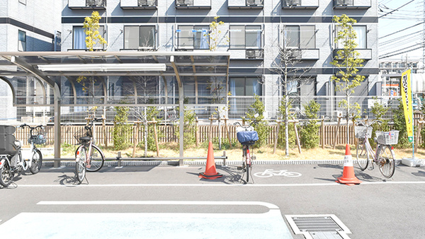 スギ薬局　南加瀬店の駐輪場