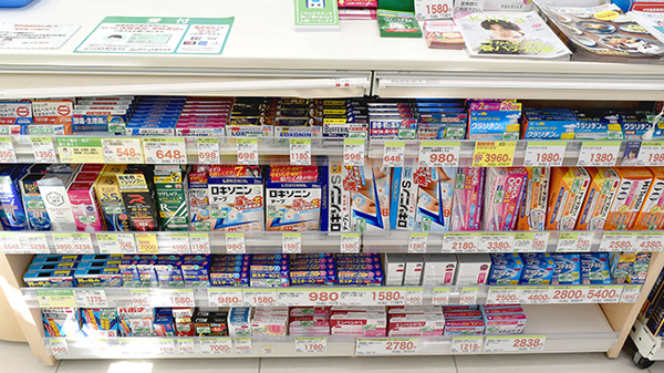 スギ薬局　新宿御苑店の一般医薬品