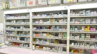 おおぞら薬局デュオ店の薬棚