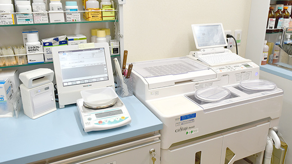 うさぎ薬局　藤枝店の調剤器具