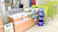 アトム薬局荊沢店の受付/カウンター