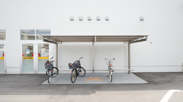 スギ薬局　半田星崎店の駐輪場