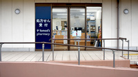 薬局トモズ木更津店の入口