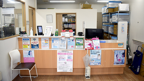 薬局トモズ木更津店の受付/カウンター