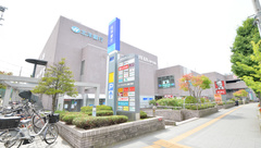 ココカラファイン薬局真駒内店の外観